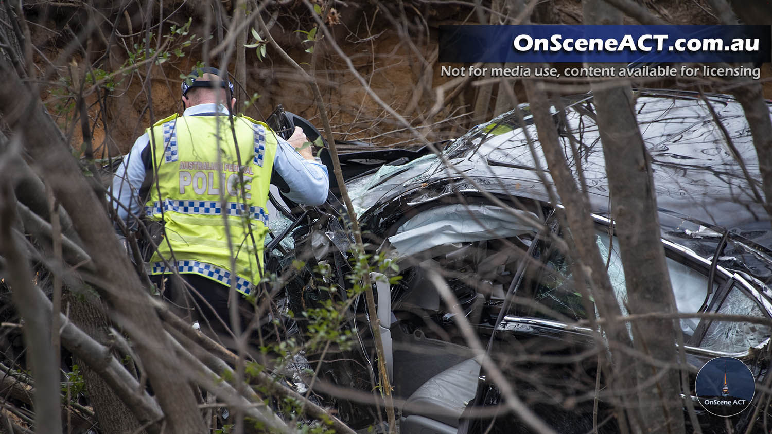 20200629 0140 narrabundah crash image 7