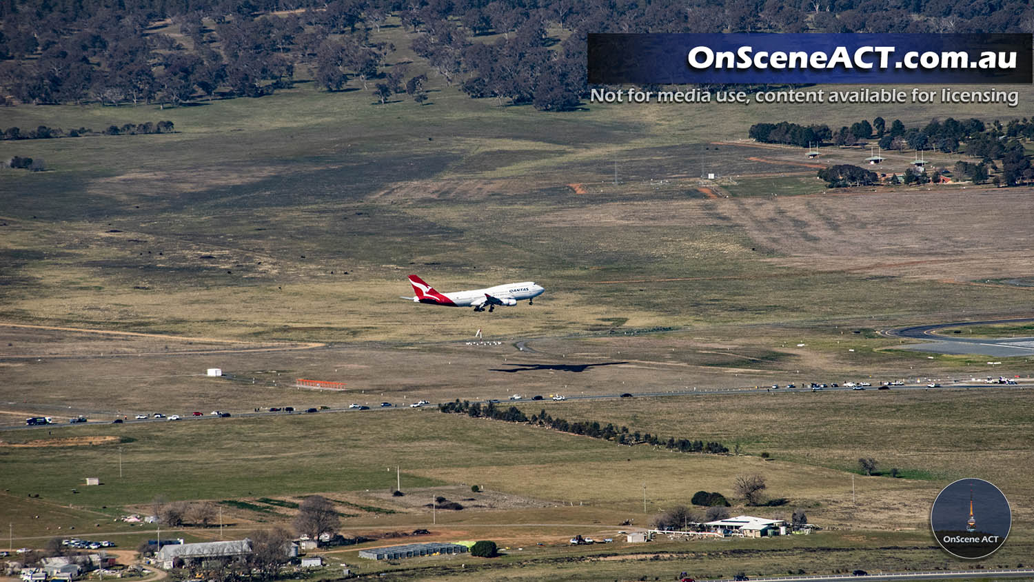 20200717 1300 qantas fly over image 3