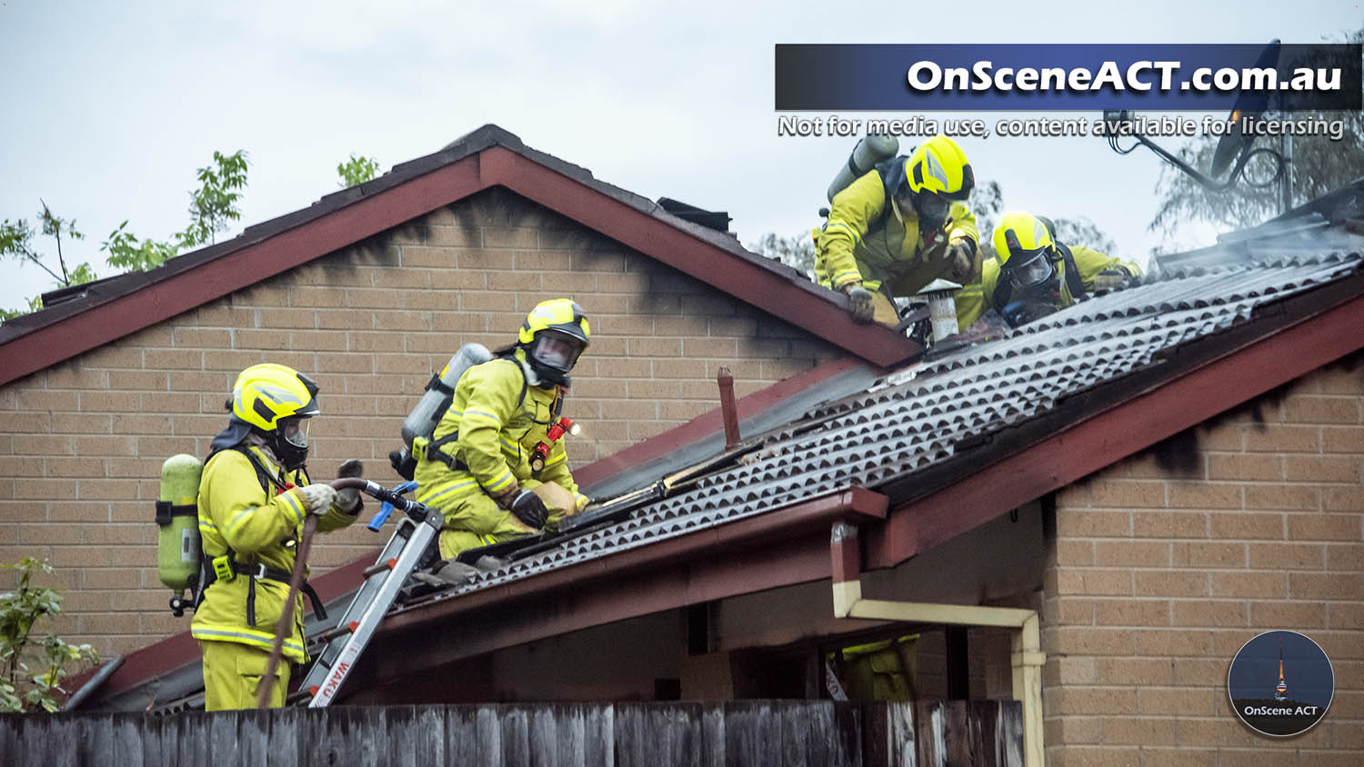 20211111 1930 torrens house fire image 6