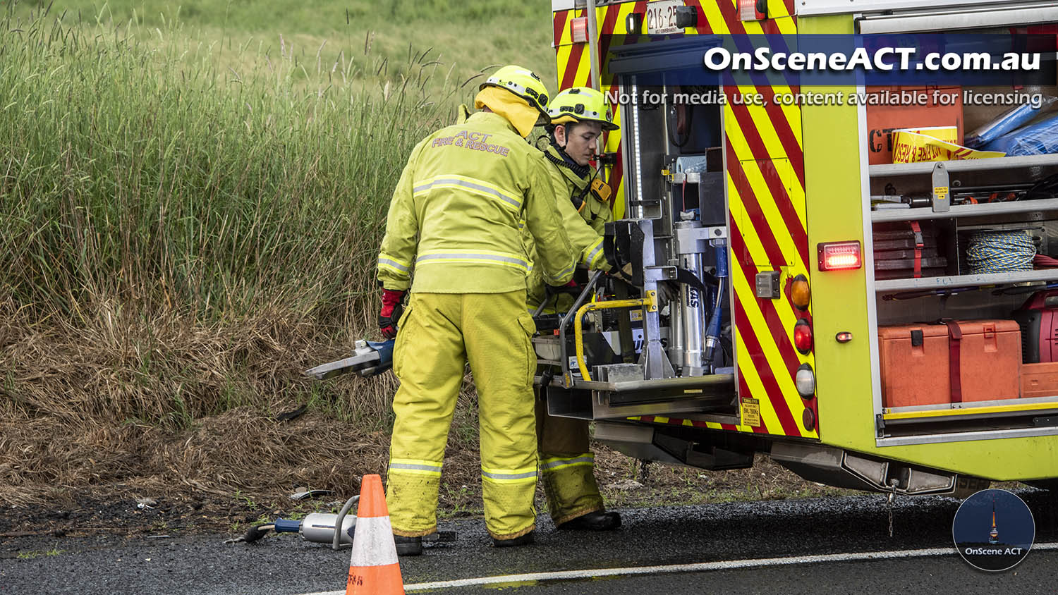 20211125 1600 barton highway crash image 7