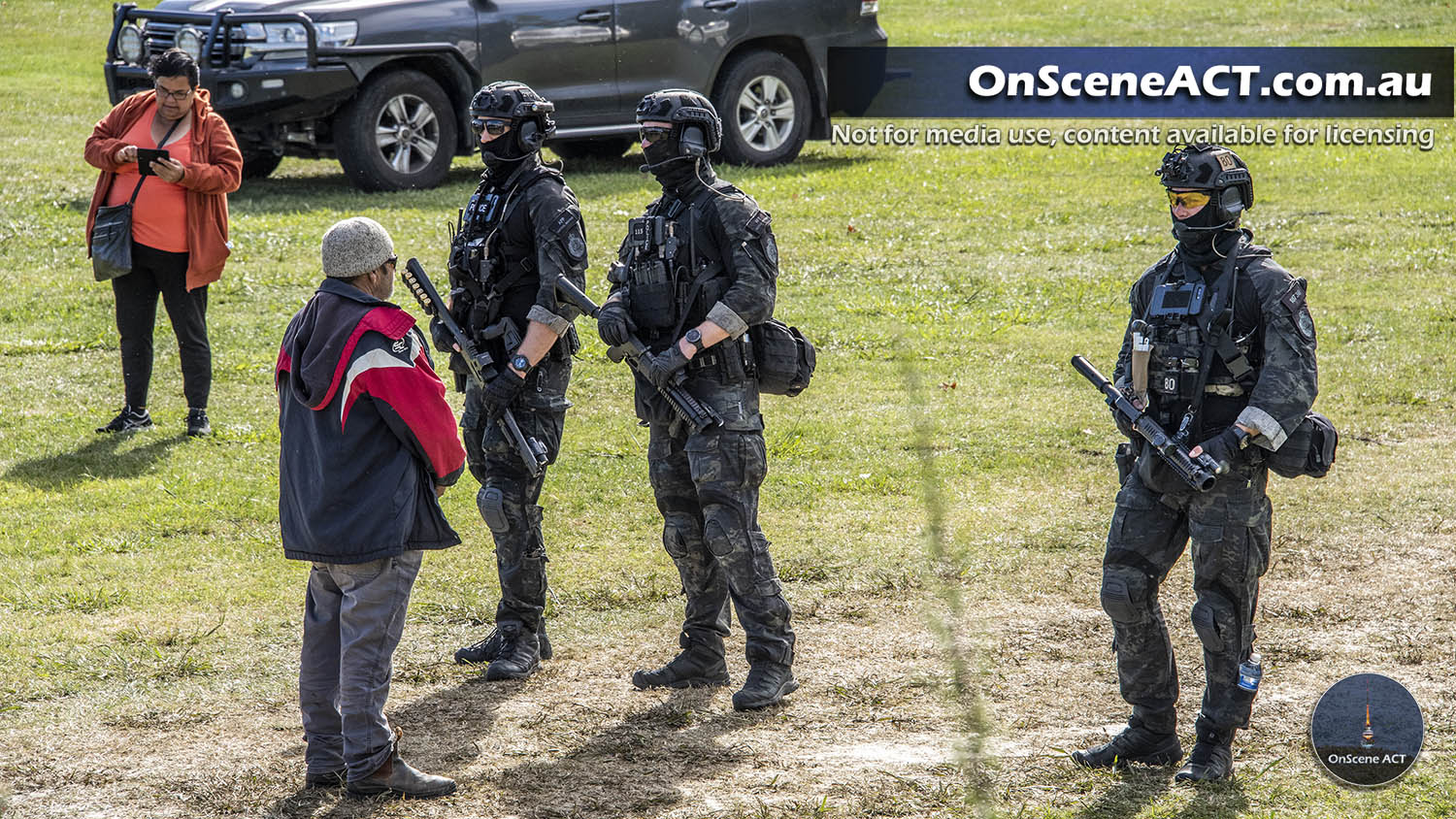 Police operation underway to remove camping equipment and vehicles from the Patrick White Lawns