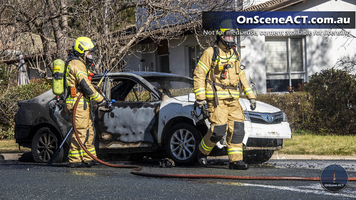 20220727 1300 ainslie car fire image 11