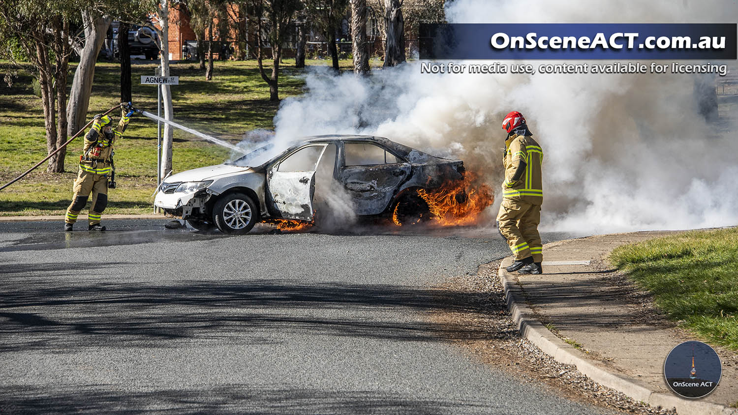 20220727 1300 ainslie car fire image 6