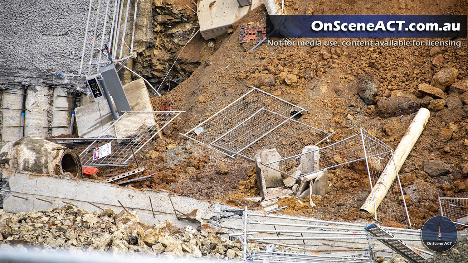 20220806 1500 woden structure collapse image 7