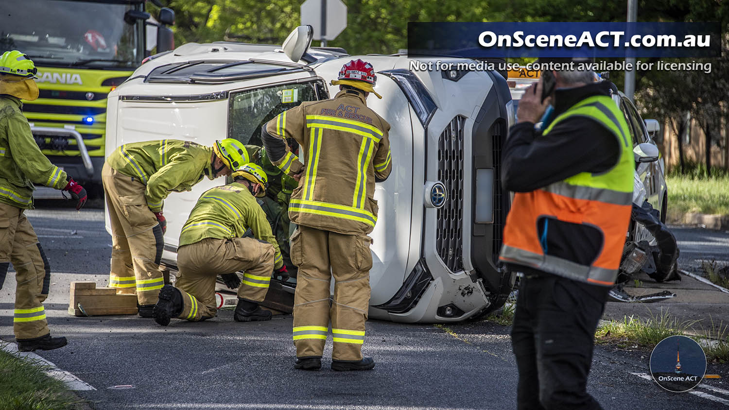 20221027 0745 braddon crash image 4