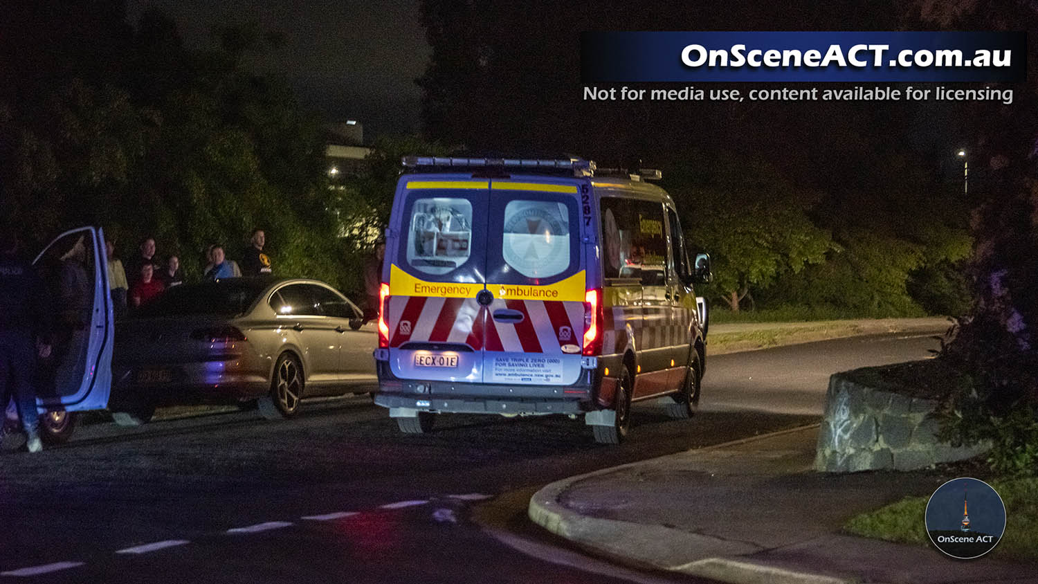 20221027 2100 queanbeyan unit fire image 3