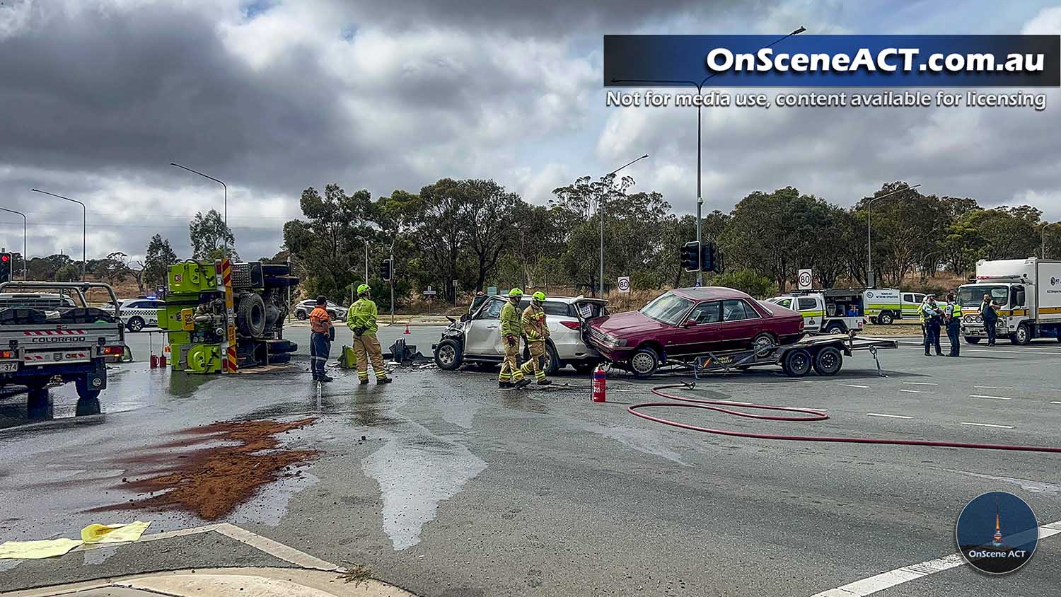 20230321 1030 barton highway crash image 1